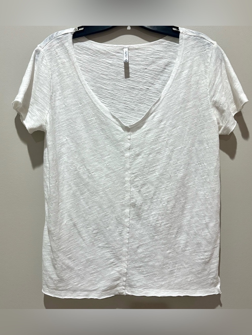 Z Supply White Slub Knit V Neck Tee Small Lightweight Relaxed Fit Basic Top